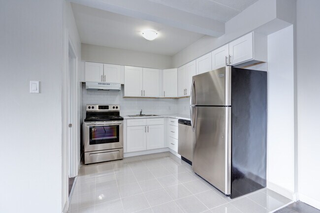 Photo - Bedford Court