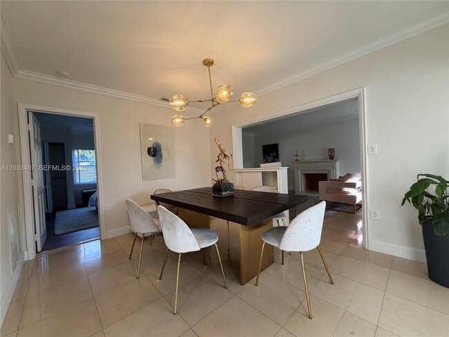 Photo - 5371 N Bay Rd