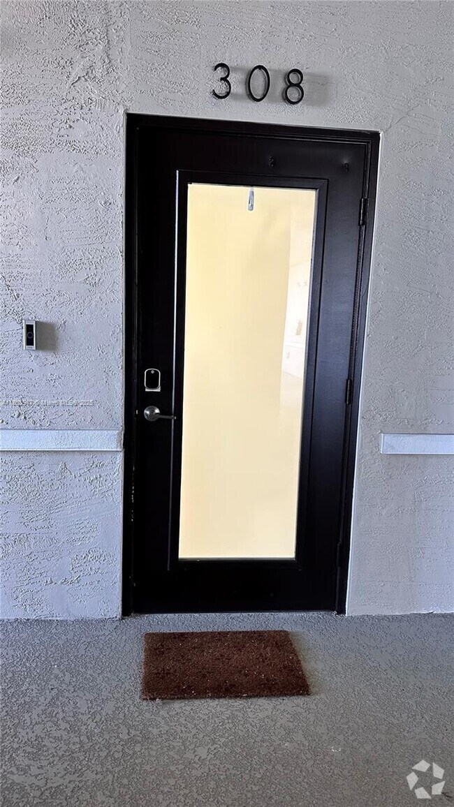 Building Photo - 8001 NW 41st St Unit 308 Rental