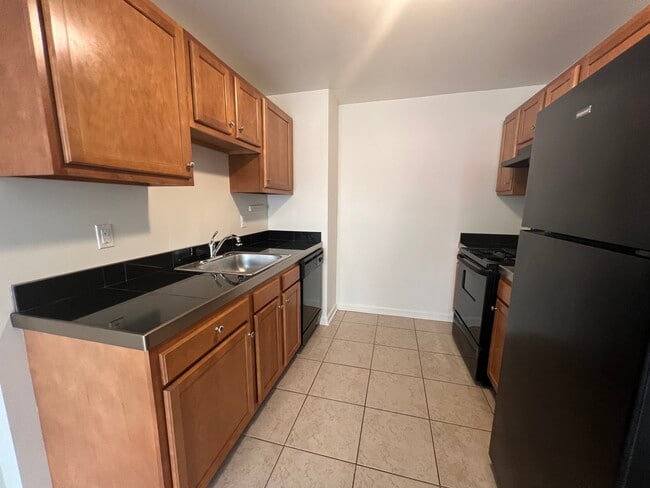 5703#B1 - Squirrel Hill Properties