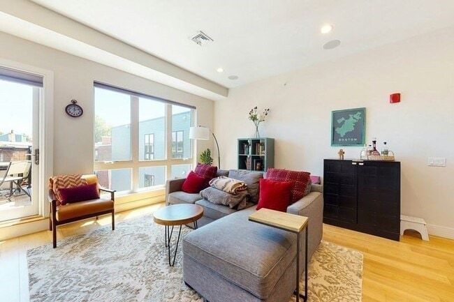 Photo - 488 Dorchester Ave Unit 4H