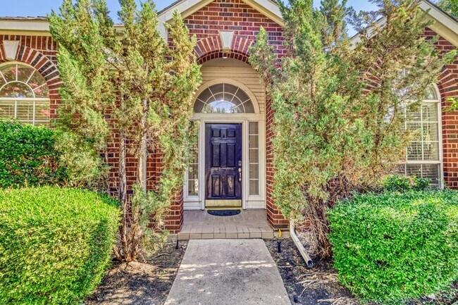 Photo - 1438 Royal Oaks Dr