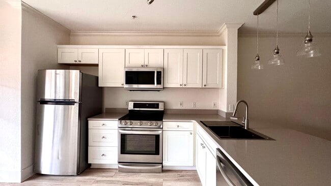 Photo - 911 N Orange Ave Unit Uptown Place