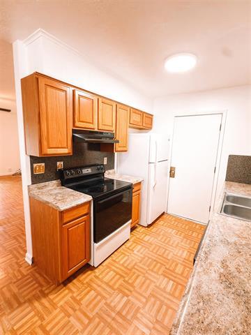 Photo - 629 Joseph St