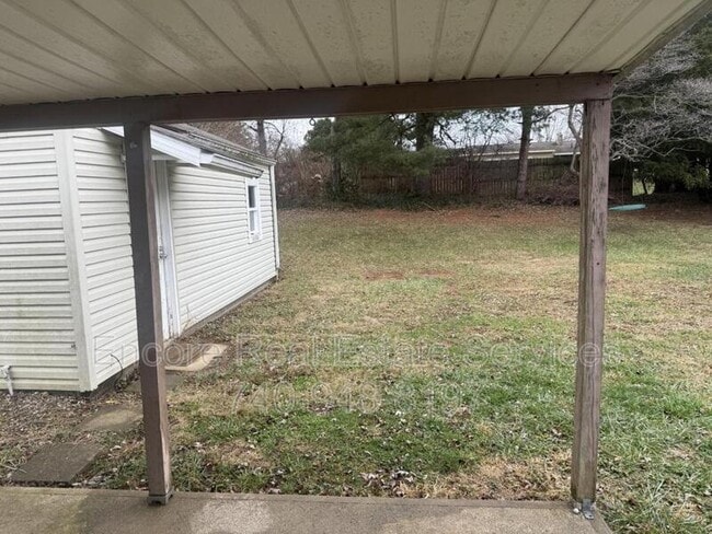 Photo - 684 Saratoga Ave