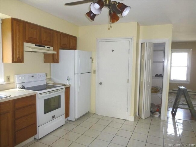 Photo - 73 William St Unit 2