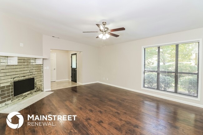 Photo - 2223 N Woods Ct