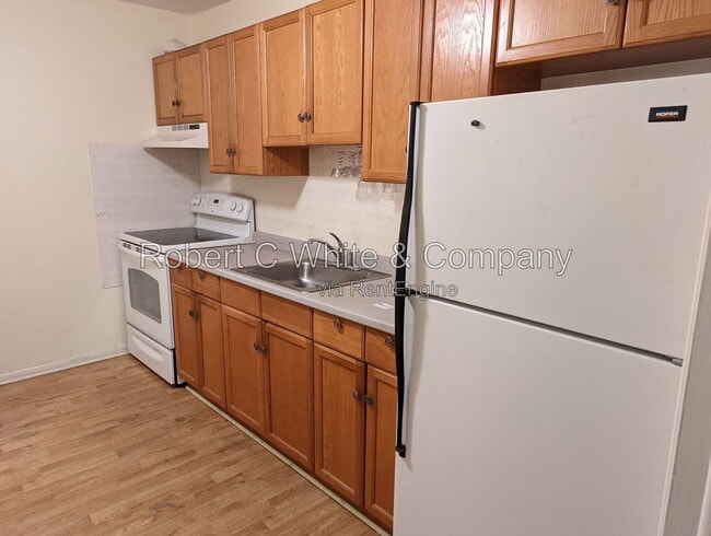 Photo - 1730 State St Unit Apartment 408