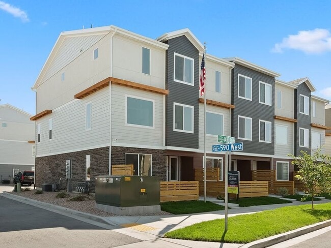 Building Photo - 1452 S 615 W Rental