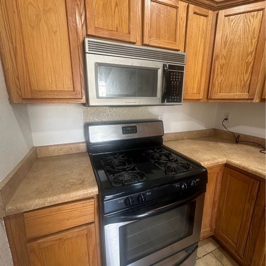 Photo - 2929 Mobile Ave