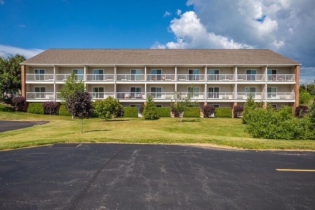 Laurel Springs Apartments