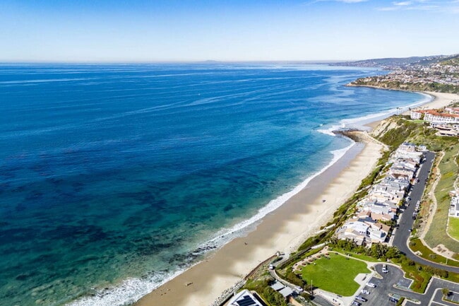 Photo - Ocean Views – Beachside Living Unit 384