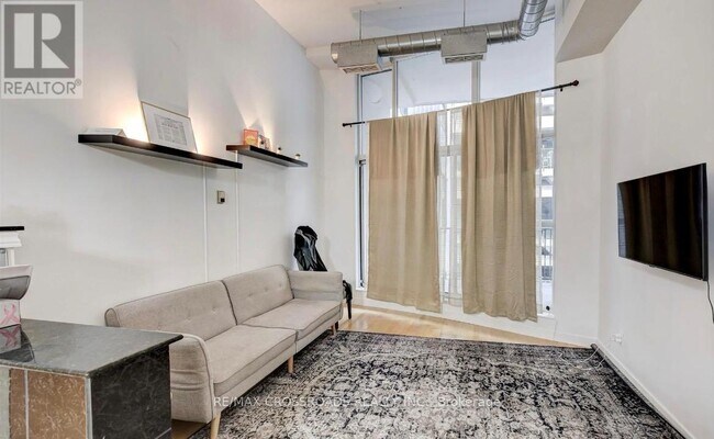 Photo - 155 Dalhousie St Unit 732