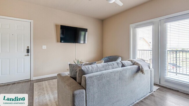 Photo - 1767 TX-46 Unidad 5305.1409659