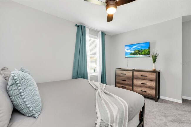 2131 Derwent Dr