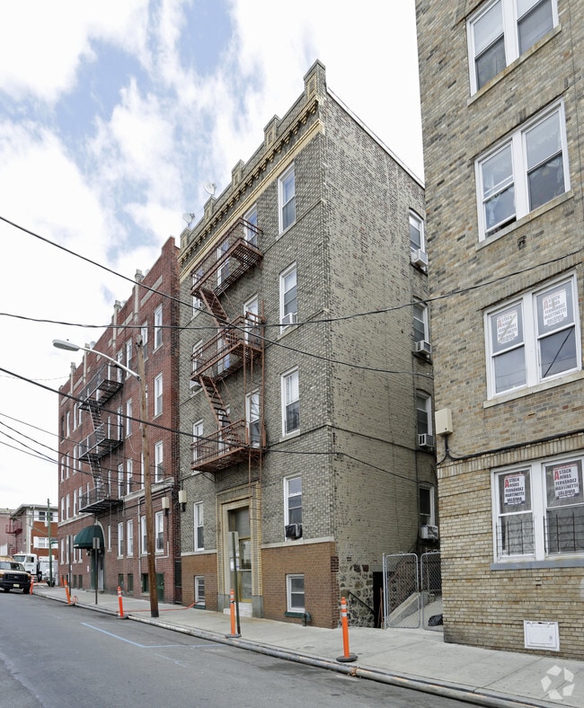 Photo - 1512 Bergenline Ave