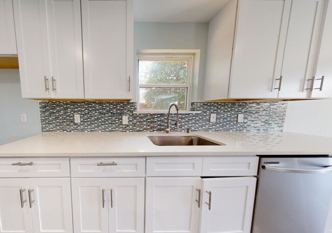 Photo - 2704 Regal Rd