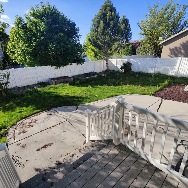 Photo - 2305 N 2080 W