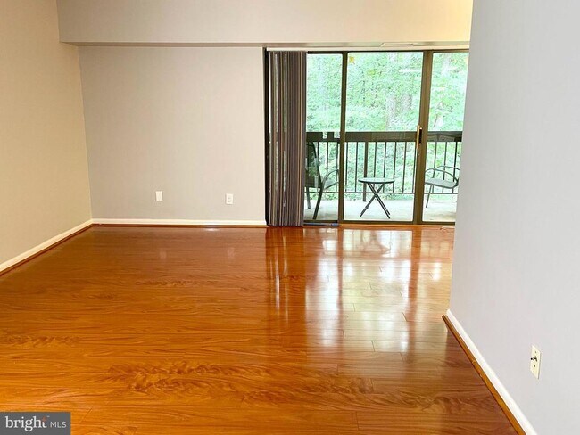Photo - 11623 Stoneview Square Unit 11C