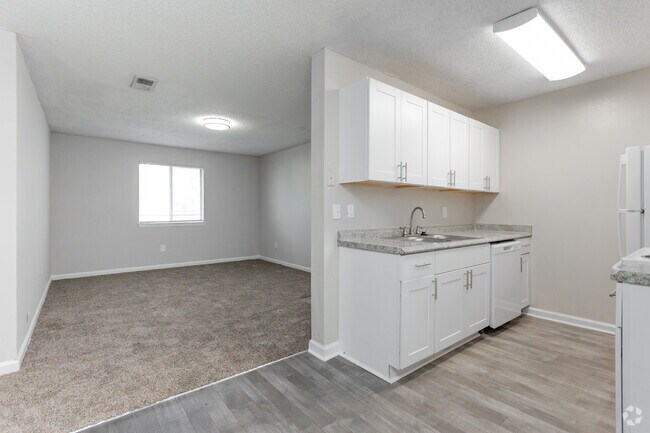 1BR, 1BA - 736SF - Dining Room - Park View Apartments