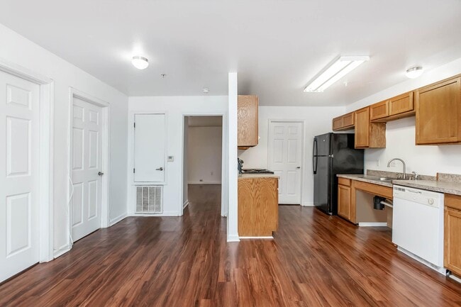 Photo - Choctaw Lodge- Income Restricted