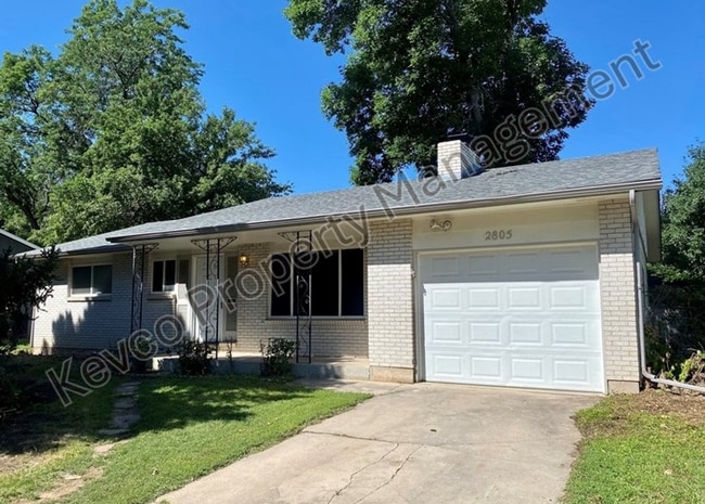 Building Photo - More Space. More Living. Huge 4 Bed House!
