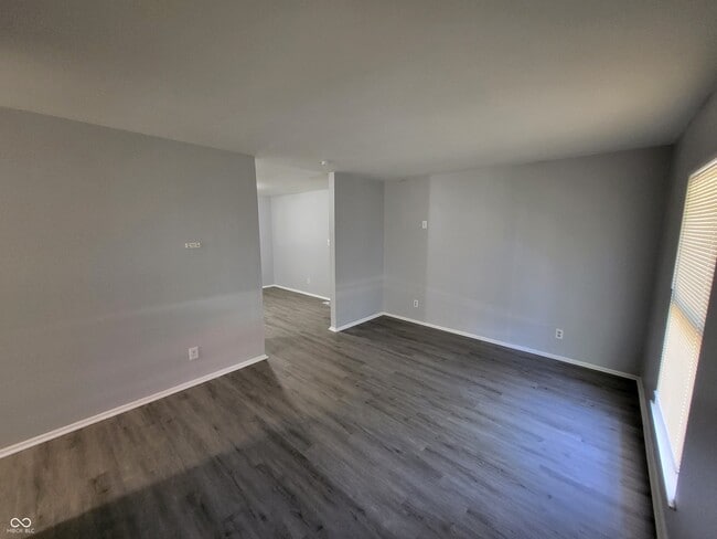 Photo - 4113 Diller Dr