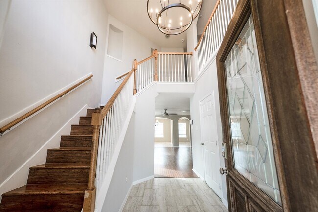 Photo - 10902 Barker View Dr