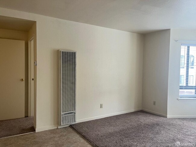 Photo - 773 Spruce St