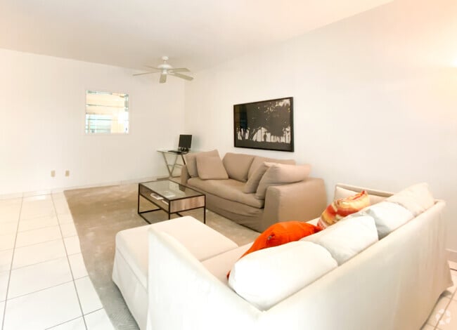 Building Photo - 1755 Washington Ave Unit # 2C Rental