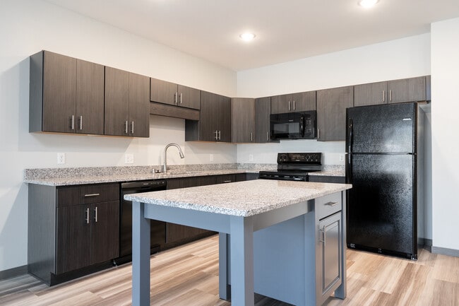 Vincent Woods Apartments