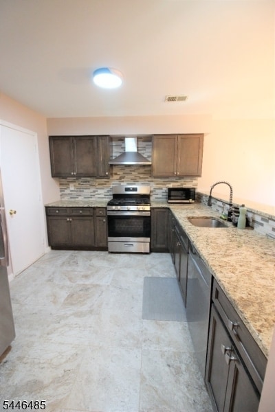 Photo - 83 Winchester Way
