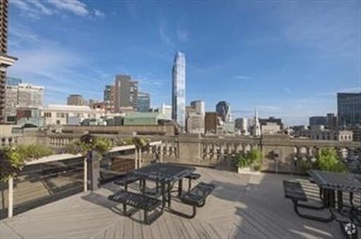 Building Photo - 21 Beacon St Unit 5Q Rental