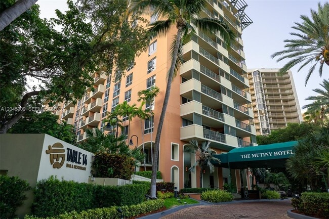 Building Photo - 2951 S Bayshore Dr Unit 716