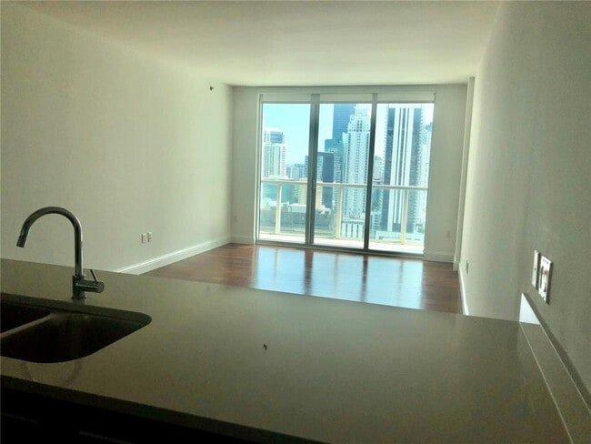 Photo - 55 SE 6th St Unit 3204