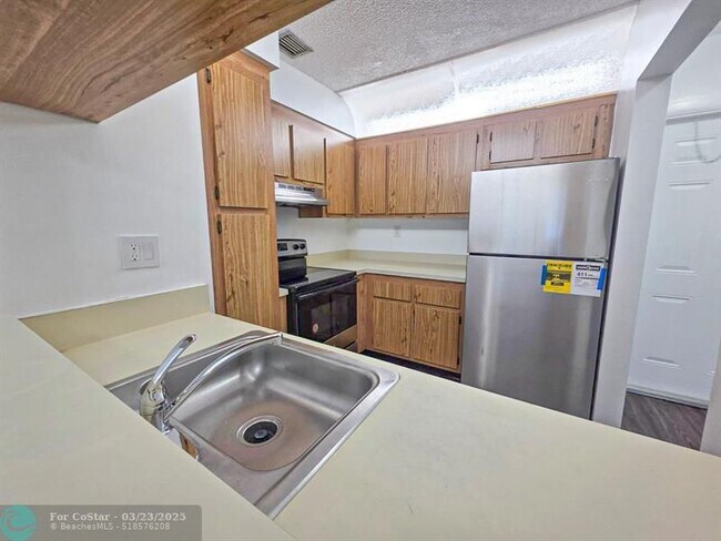 Photo - 11440 NW 45th St