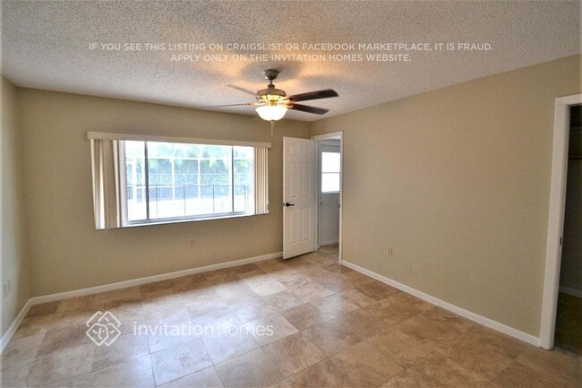 Photo - 7690 Innis Ct N