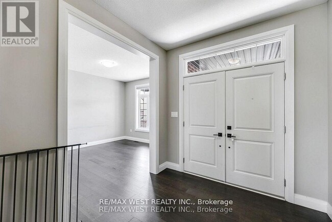 Photo - 25 Greenbrier Rdg