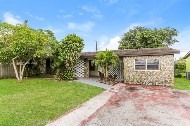 Photo - 7560 Venetian St