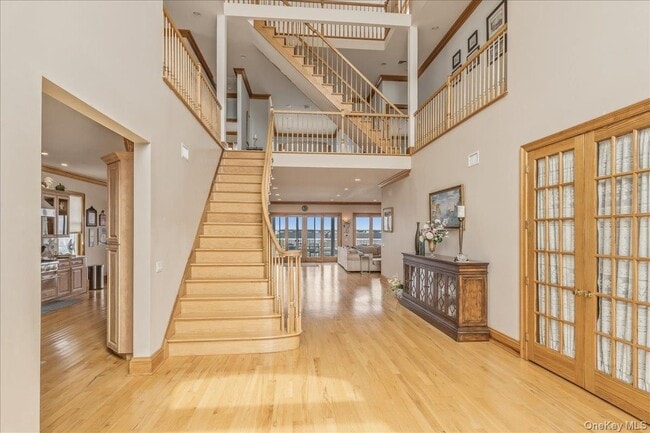 672 Dune Rd