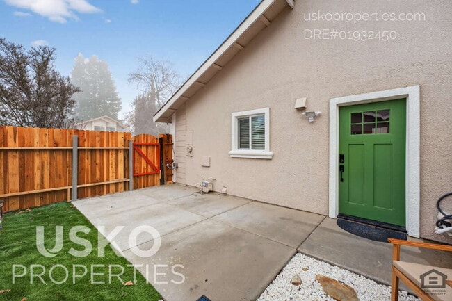 Building Photo - 3369 Zenobia Way