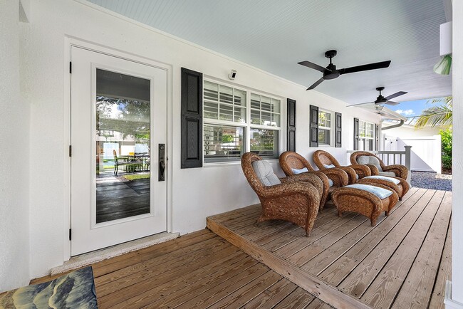 Photo - 8 Windsor Rd W