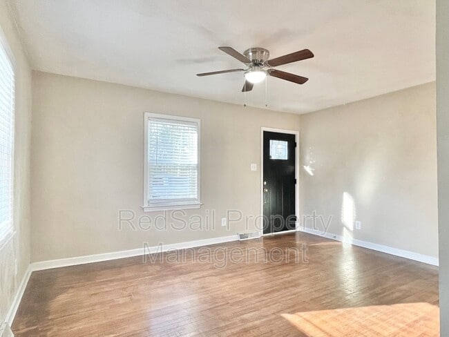 48 W Little Back River Rd