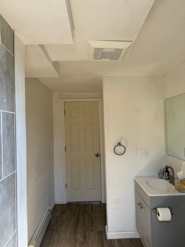 Photo - 490 Boswell Ave Unit 2