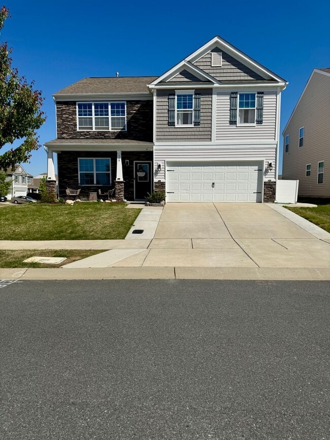 Beautiful 5BR/3BA Home in Roberta Ridge - Beautiful 5BR/3BA Home in Roberta Ridge