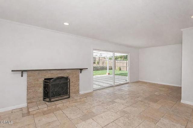 Photo - 639 Calle Tulipan