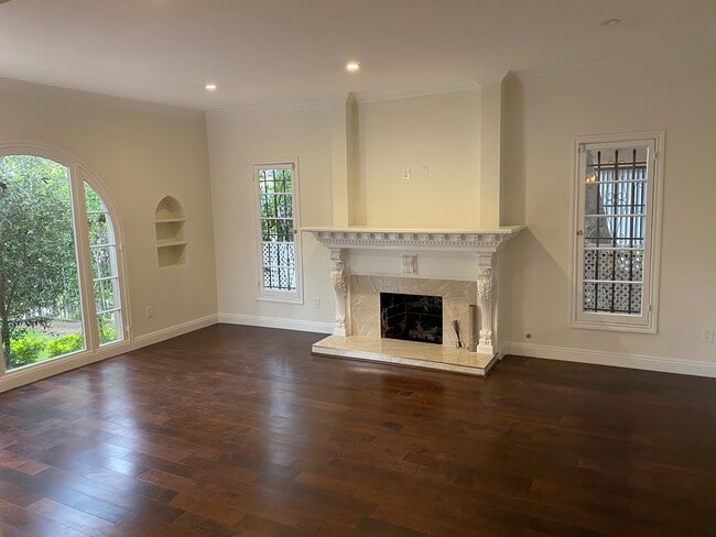 Photo - 907 S Wooster St Unidad 907 s wooster