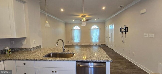 Photo - 10125 Fosset St.