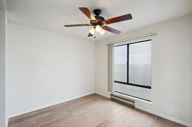 Photo - 8 Captain Dr Unit 452