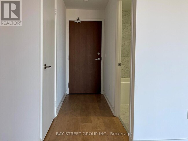 Photo - 117 McMahon Dr Unit SPH 10